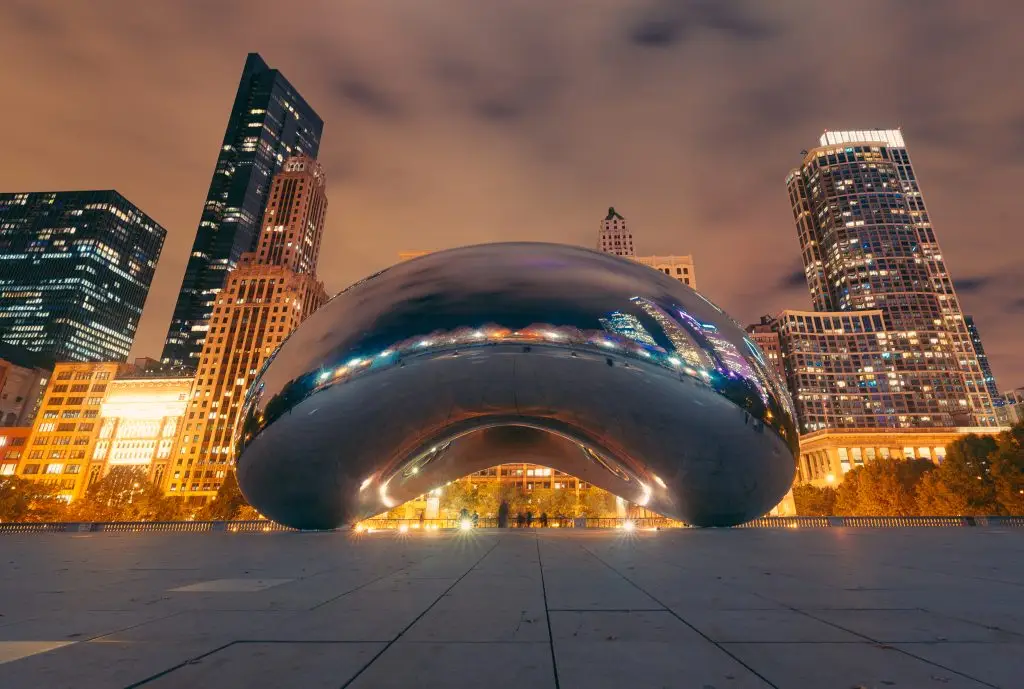 458942 cloud gate in downtown chicago