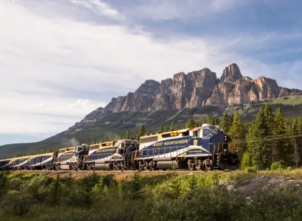 Rocky Mountaineer (1)