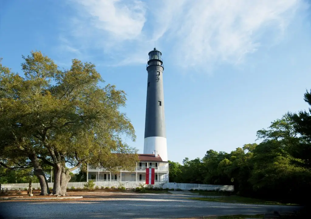 34847122475 ab07120703 o 47370993531 o Copy pensacola