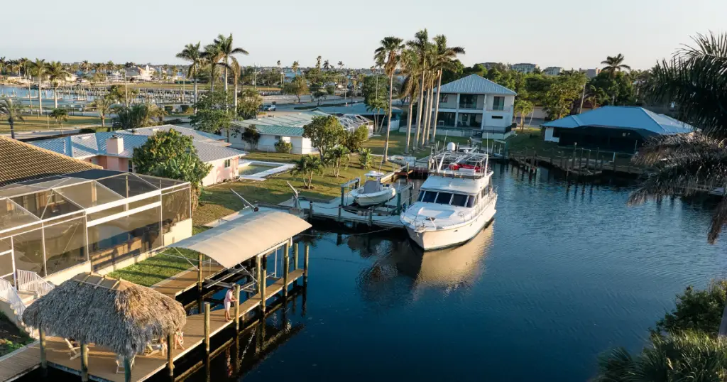 4 fort myers water