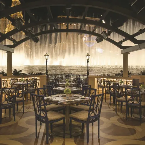 8683-22-hotel_carousel_large