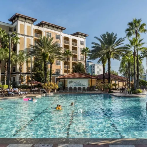 gallery-floridays-pool
