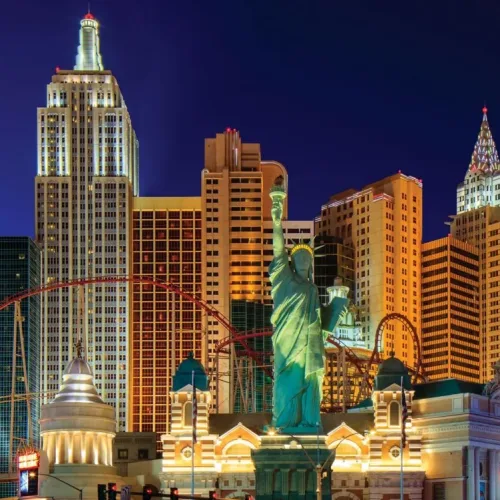 mg-lasny-exterior-hero-41588_Wide-Hor